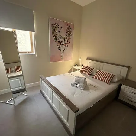 Heart, 3 Apartment Valletta