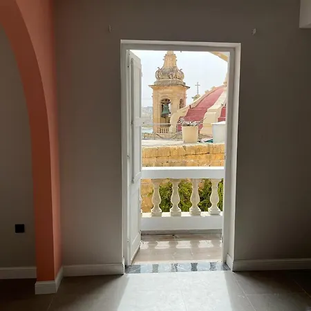 Heart, 3 Apartment *